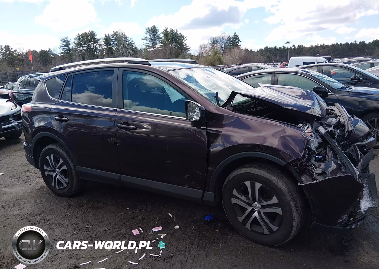 2018 Toyota Rav4 Le VIN:2T3BFREV0JW812153 - 13