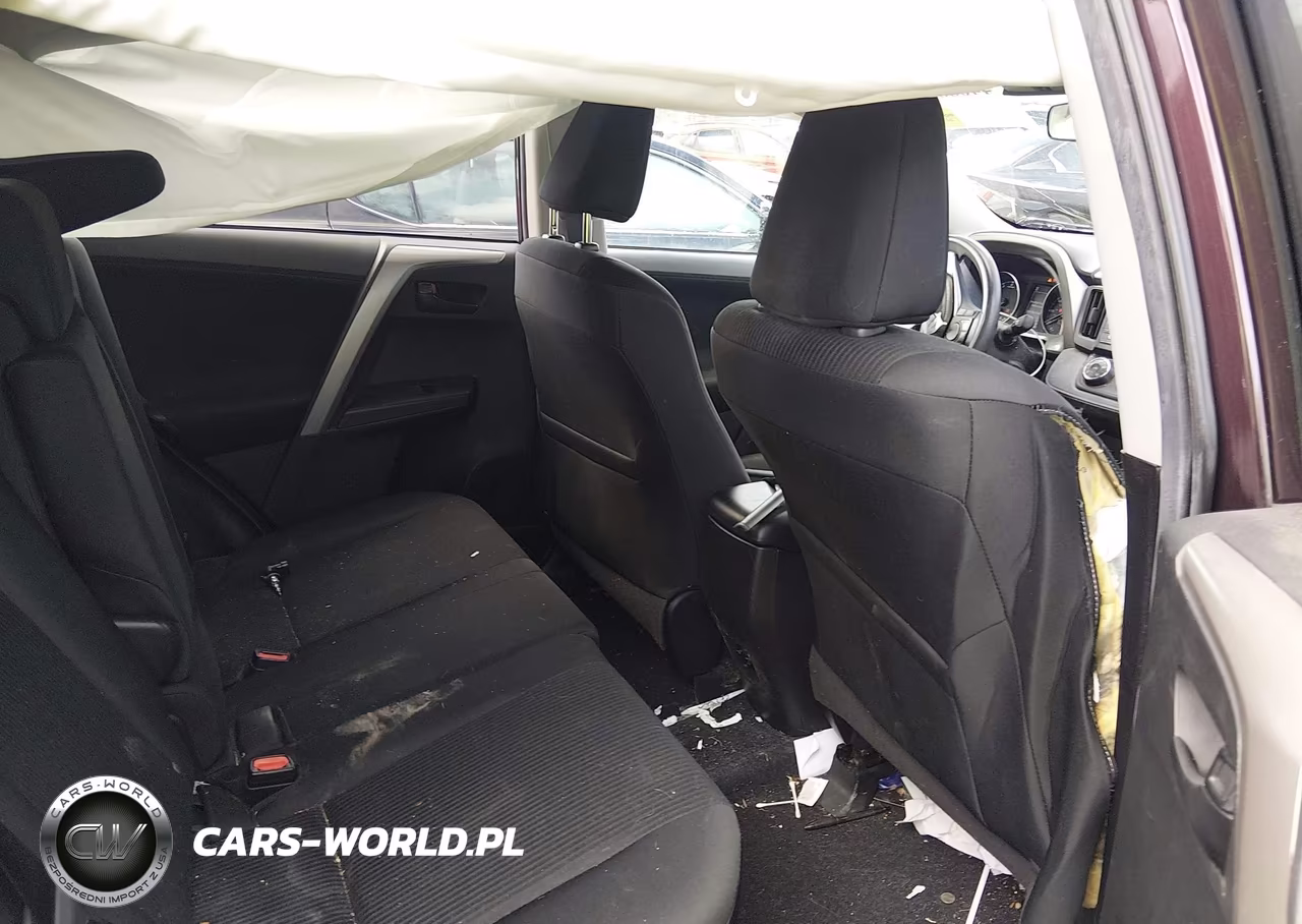 2018 Toyota Rav4 Le VIN:2T3BFREV0JW812153 - 8