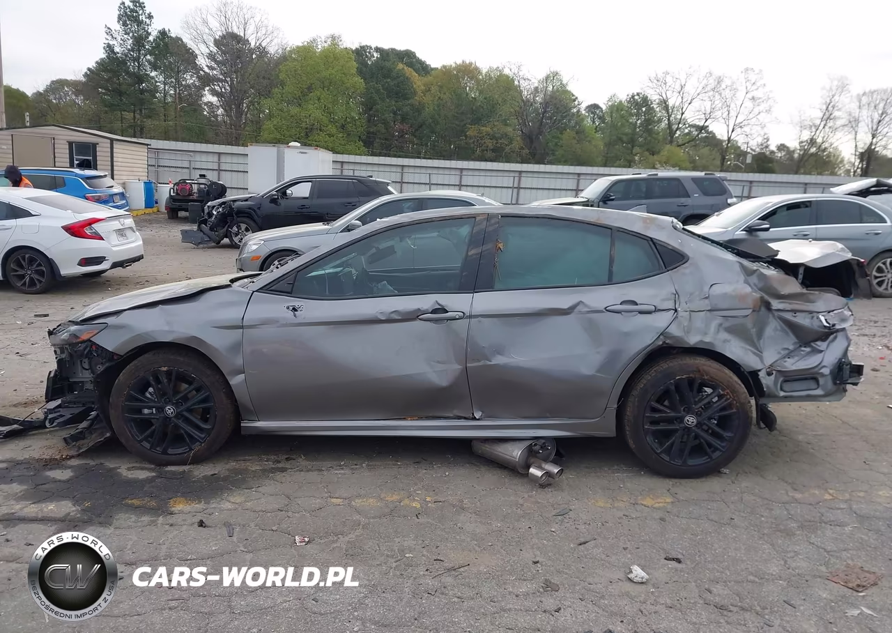 2026 Toyota Camry Se VIN:4T1DAACK9TU670799 - 13