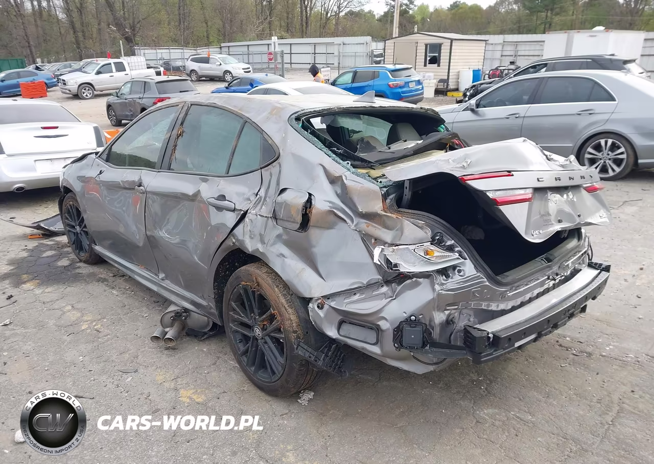 2026 Toyota Camry Se VIN:4T1DAACK9TU670799 - 3