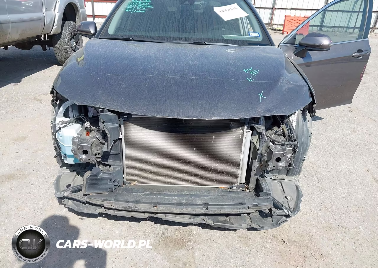 2020 Toyota Camry Le VIN:4T1C11AKXLU996657 - 6