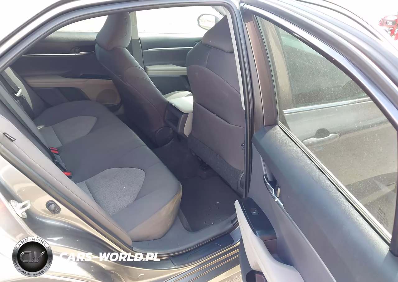 2020 Toyota Camry Le VIN:4T1C11AKXLU996657 - 8