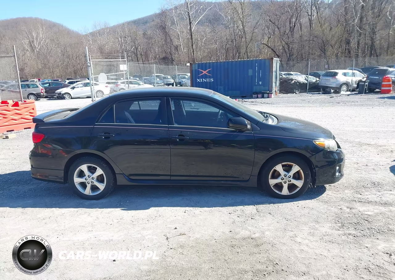 2013 Toyota Corolla S VIN:2T1BU4EE7DC996269 - 13