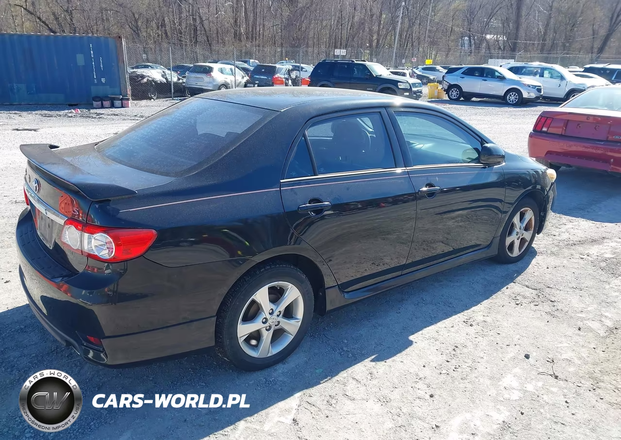 2013 Toyota Corolla S VIN:2T1BU4EE7DC996269 - 4