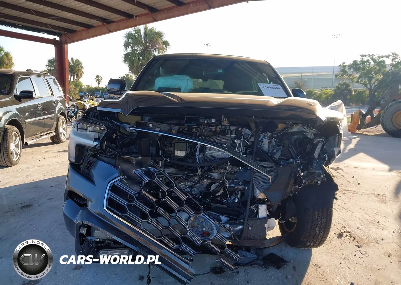 2026 Toyota Sequoia Platinum VIN:7SVAAABA7TX080993 - 12