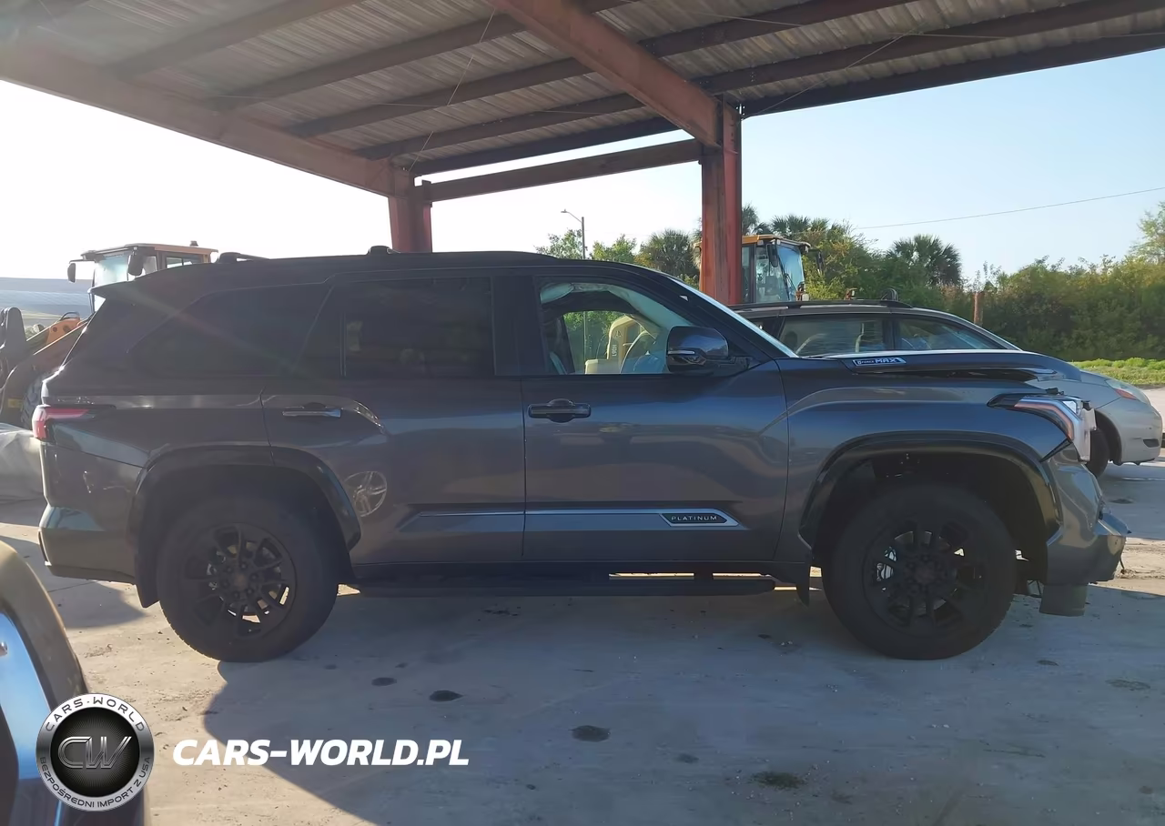 2026 Toyota Sequoia Platinum VIN:7SVAAABA7TX080993 - 13