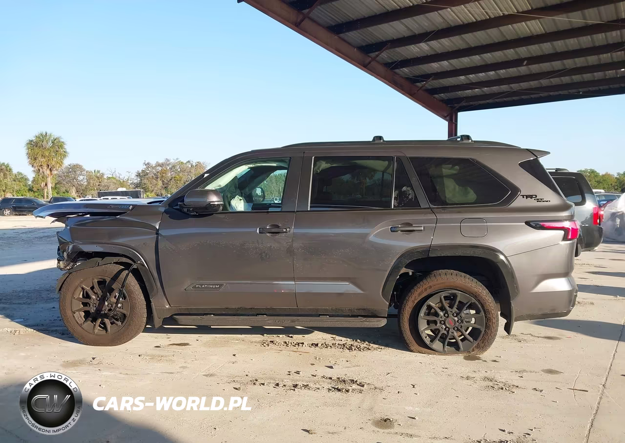 2026 Toyota Sequoia Platinum VIN:7SVAAABA7TX080993 - 14