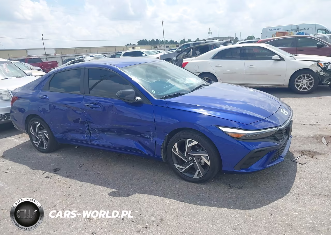 2025 Hyundai Elantra Sel Sport VIN:KMHLM4DG2SU978698 - 13