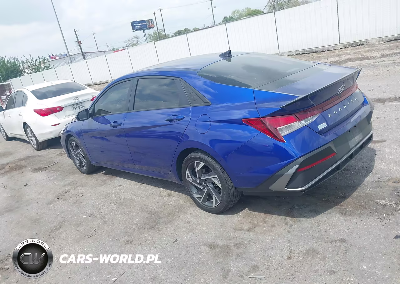 2025 Hyundai Elantra Sel Sport VIN:KMHLM4DG2SU978698 - 3