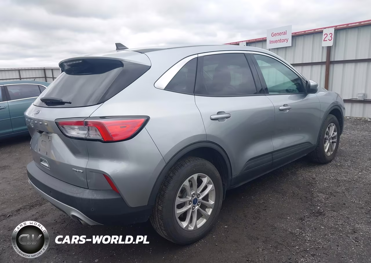 2021 Ford Escape Se VIN:1FMCU9G63MUA85569 - 4