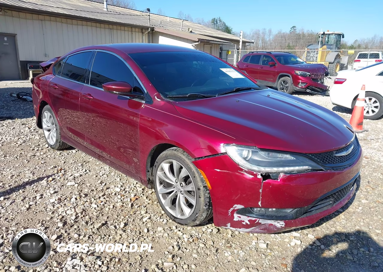 2015 Chrysler 200 S – zdjęcie 1 z 17