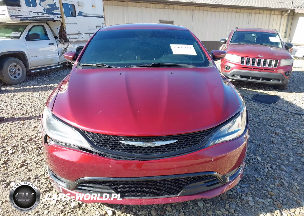 2015 Chrysler 200 S VIN:1C3CCCBB3FN635878 - 13