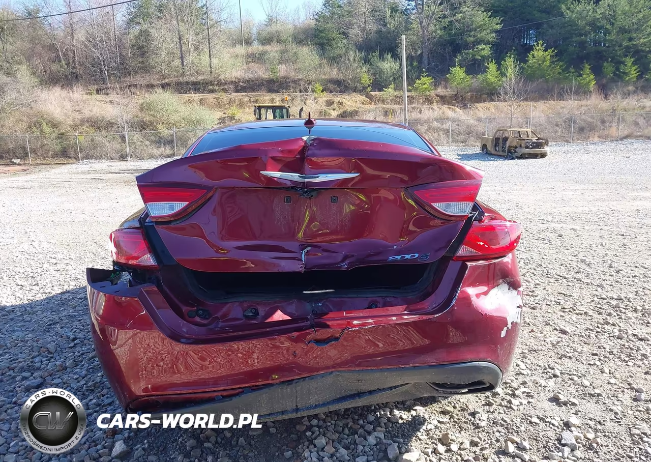 2015 Chrysler 200 S VIN:1C3CCCBB3FN635878 - 17