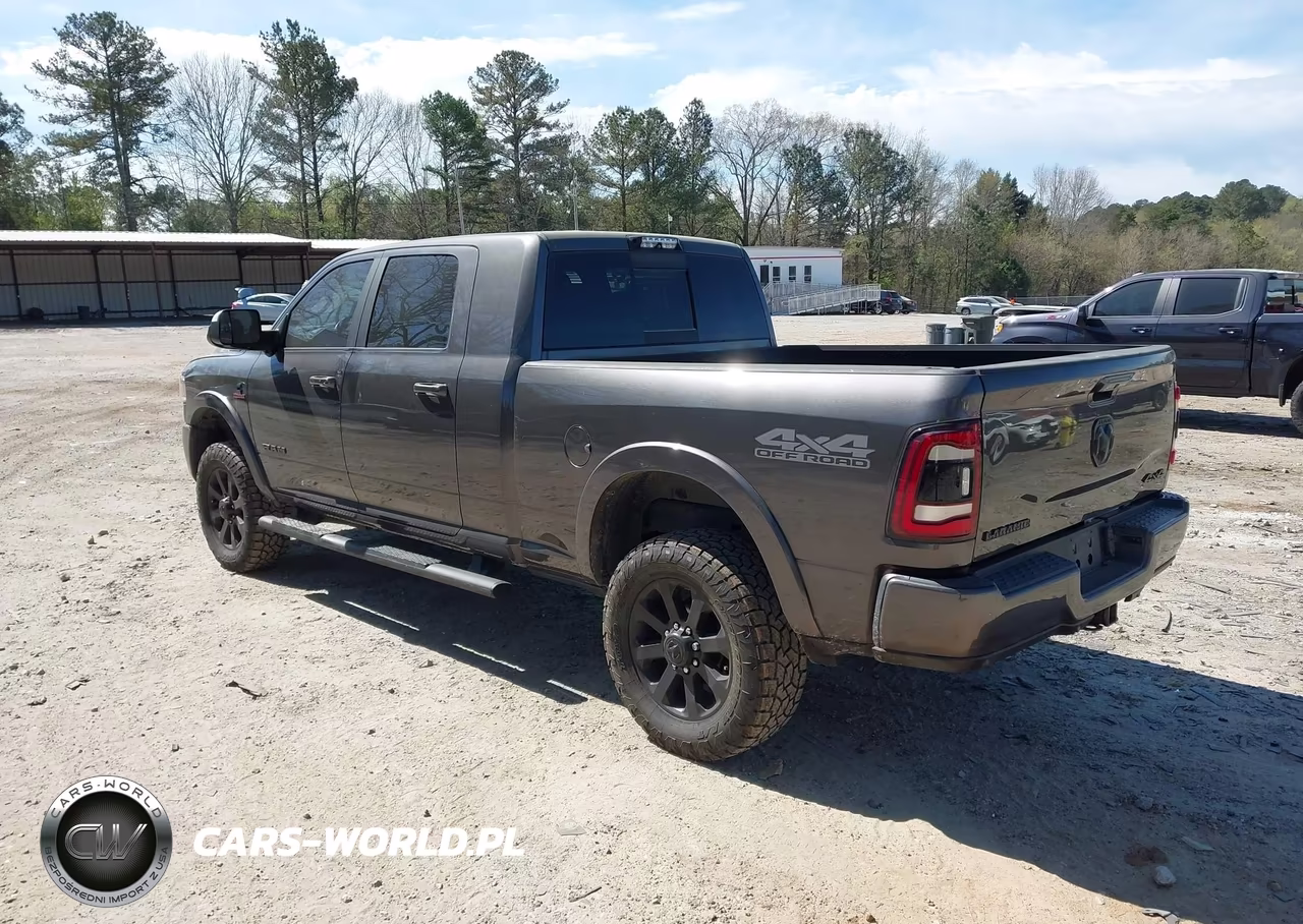 2020 Ram 2500 Laramie 4X4 6'4 Box VIN:3C6UR5NL1LG227597 - 3
