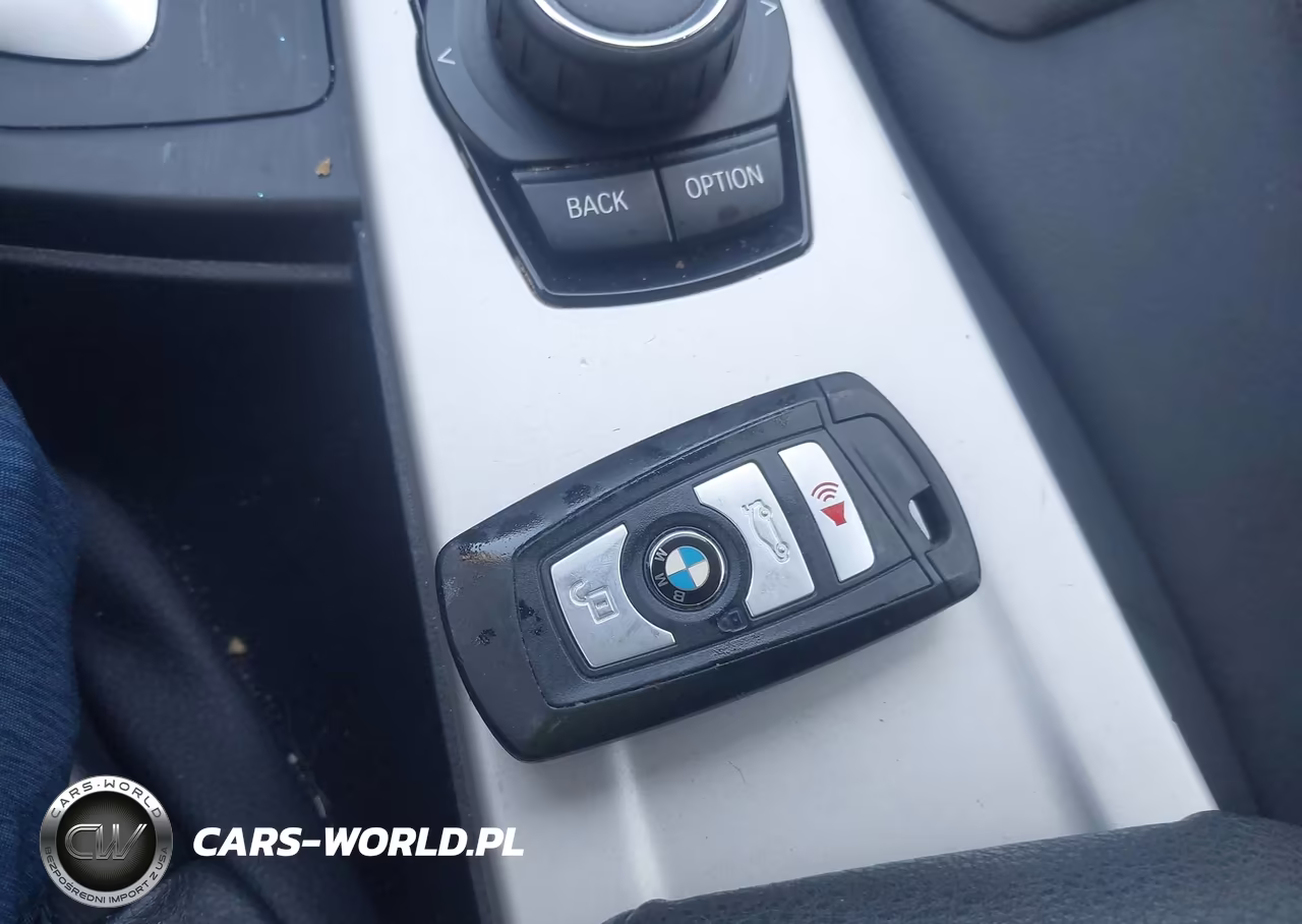 2018 BMW 320I VIN:WBA8A9C54JK623149 - 11