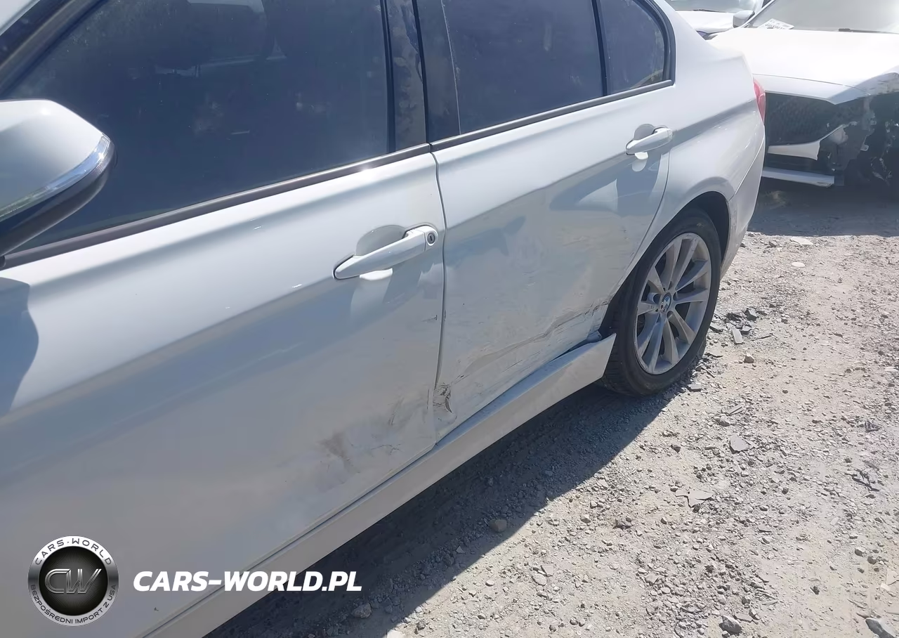 2018 BMW 320I VIN:WBA8A9C54JK623149 - 6