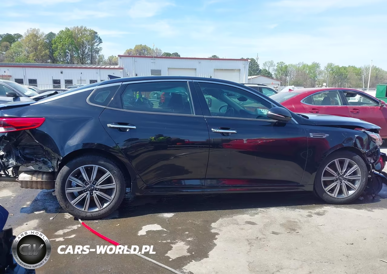 2019 Kia Optima Lx VIN:5XXGT4L38KG300518 - 12