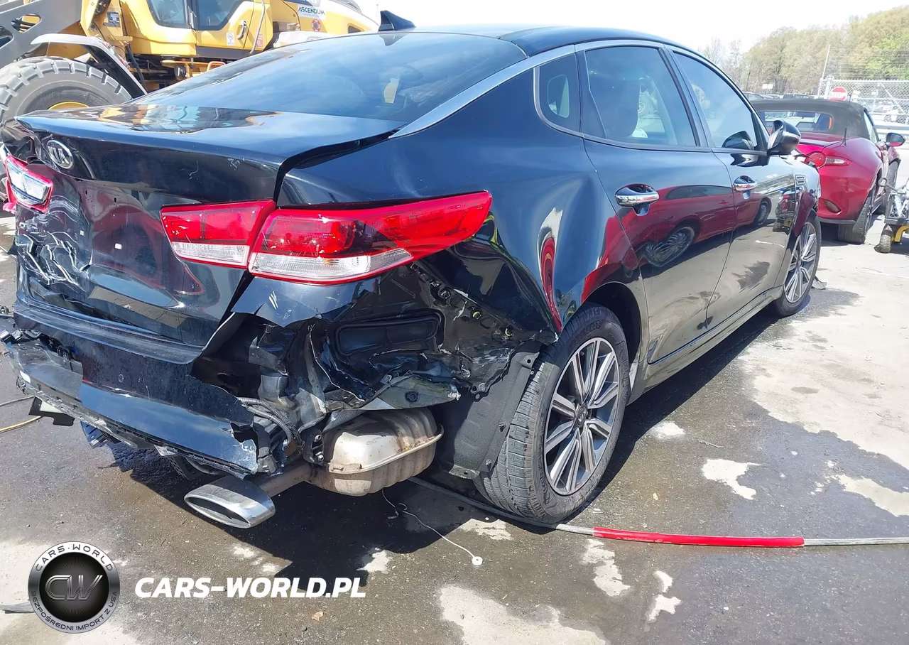2019 Kia Optima Lx VIN:5XXGT4L38KG300518 - 4