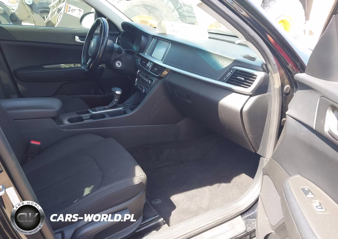 2019 Kia Optima Lx VIN:5XXGT4L38KG300518 - 5