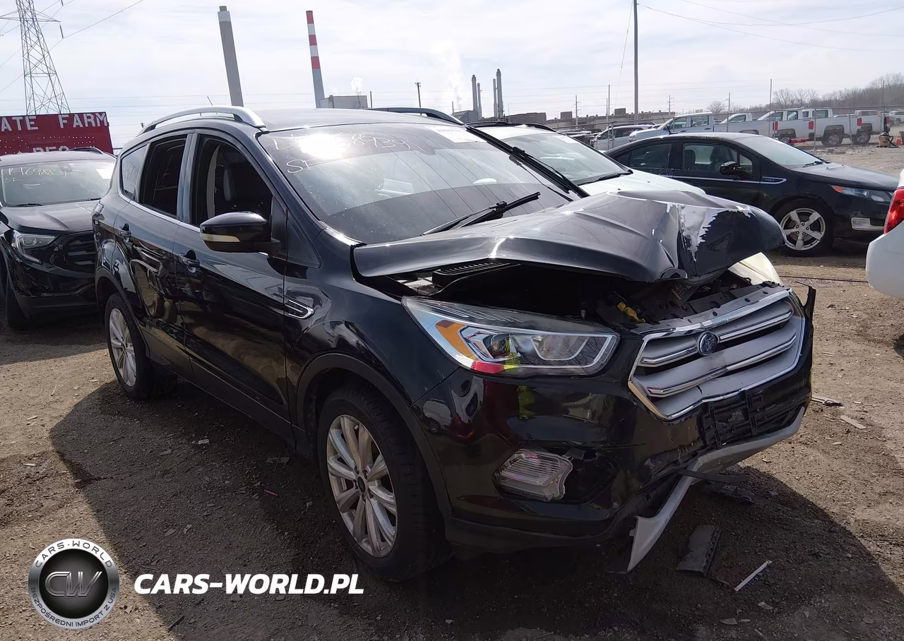 2017 Ford Escape Titanium – zdjęcie 1 z 15