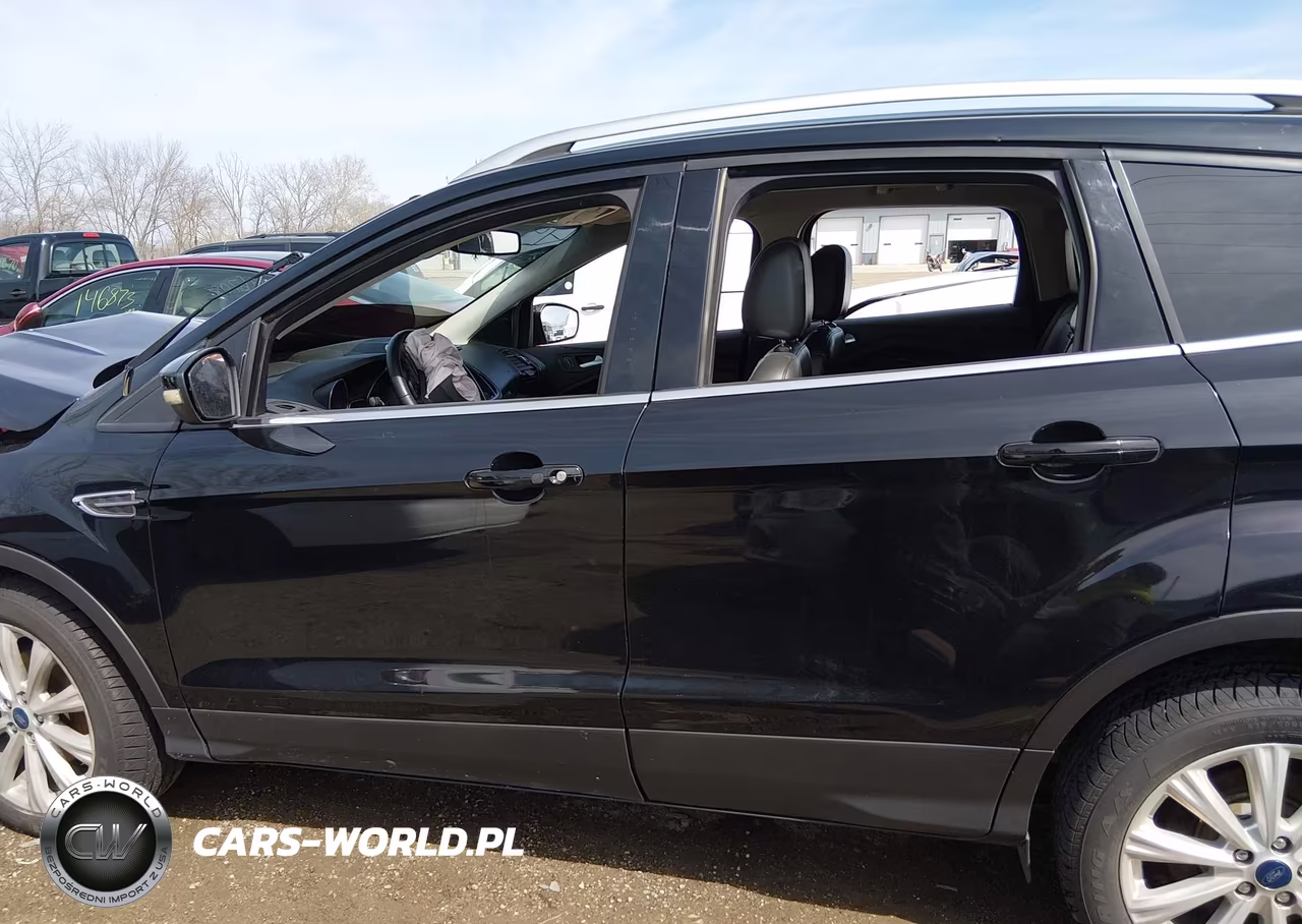 2017 Ford Escape Titanium VIN:1FMCU0JD5HUE45868 - 13