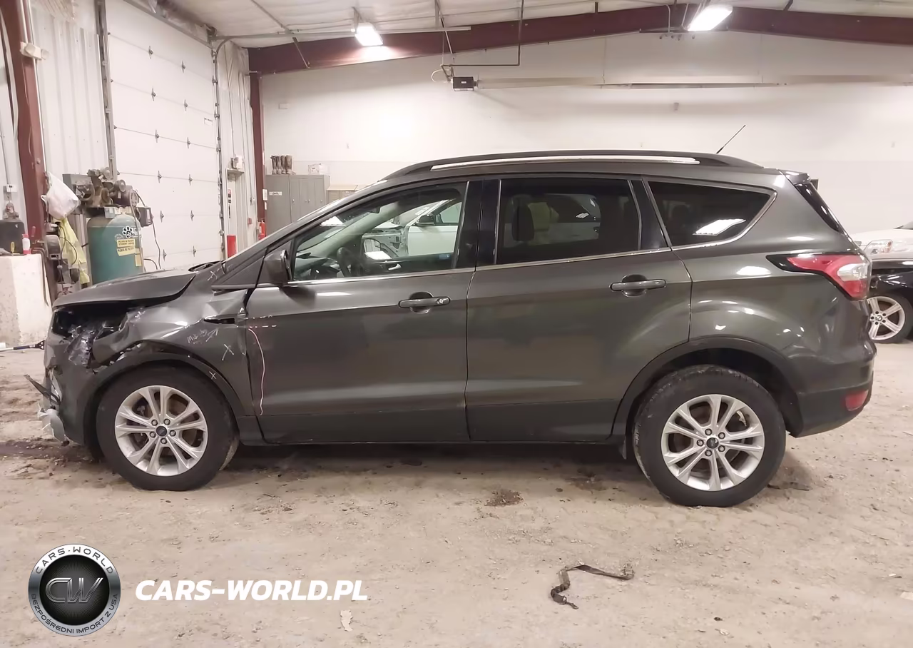 2017 Ford Escape Se VIN:1FMCU9GD7HUD88777 - 14
