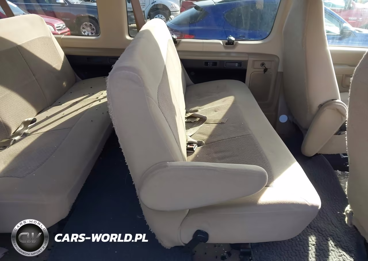 2006 Ford E-350 Super Duty Xl-Xlt VIN:1FBSS31L76DA76740 - 8