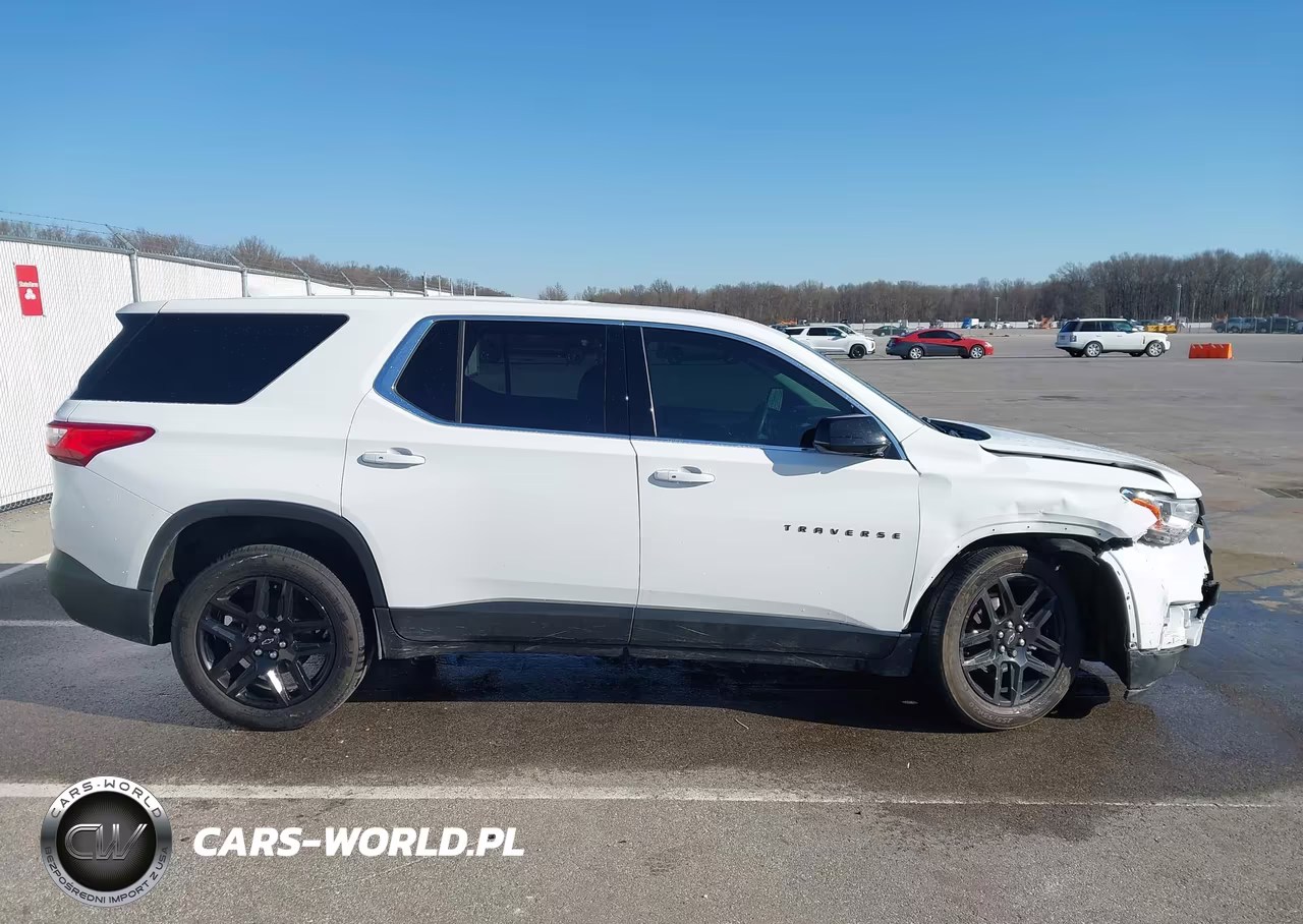 2019 Chevrolet Traverse Ls VIN:1GNERFKW3KJ282588 - 13