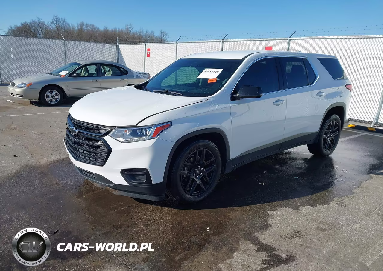 2019 Chevrolet Traverse Ls VIN:1GNERFKW3KJ282588 - 2
