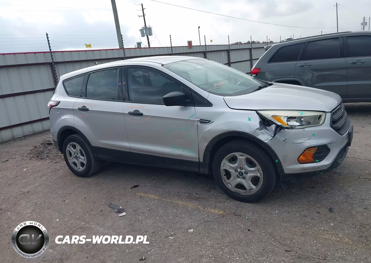 2017 Ford Escape S VIN:1FMCU0F79HUC00347 - 13