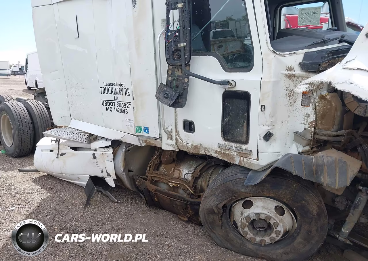 2018 Mack Pinnacle VIN:IDCO004380ZZ - 11