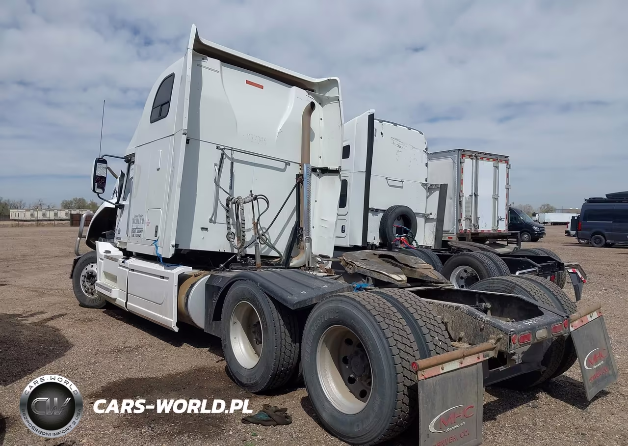 2018 Mack Pinnacle VIN:IDCO004380ZZ - 14