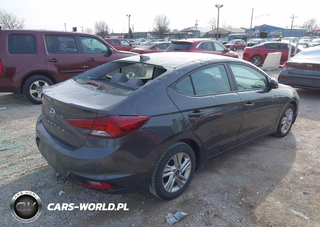 2020 Hyundai Elantra Sel VIN:5NPD84LF9LH633010 - 4