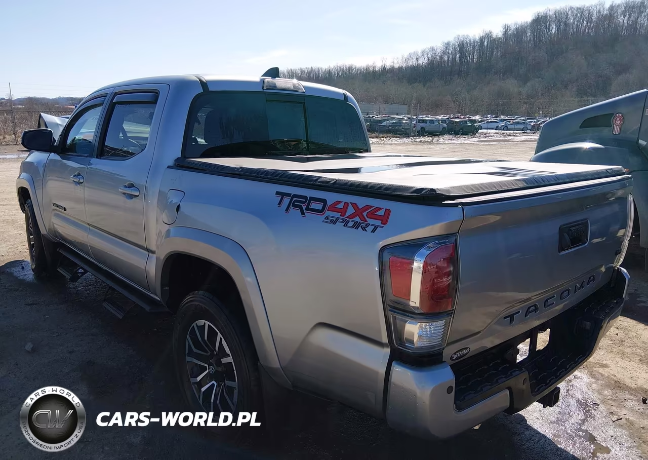 2023 Toyota Tacoma Trd Sport VIN:3TMCZ5AN3PM558426 - 3
