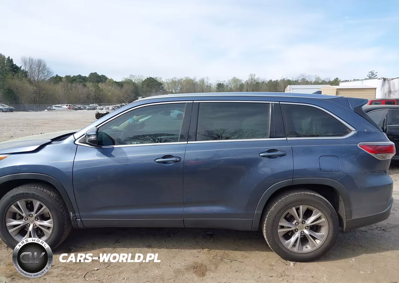 2015 Toyota Highlander Xle V6 VIN:5TDKKRFH3FS087970 - 15
