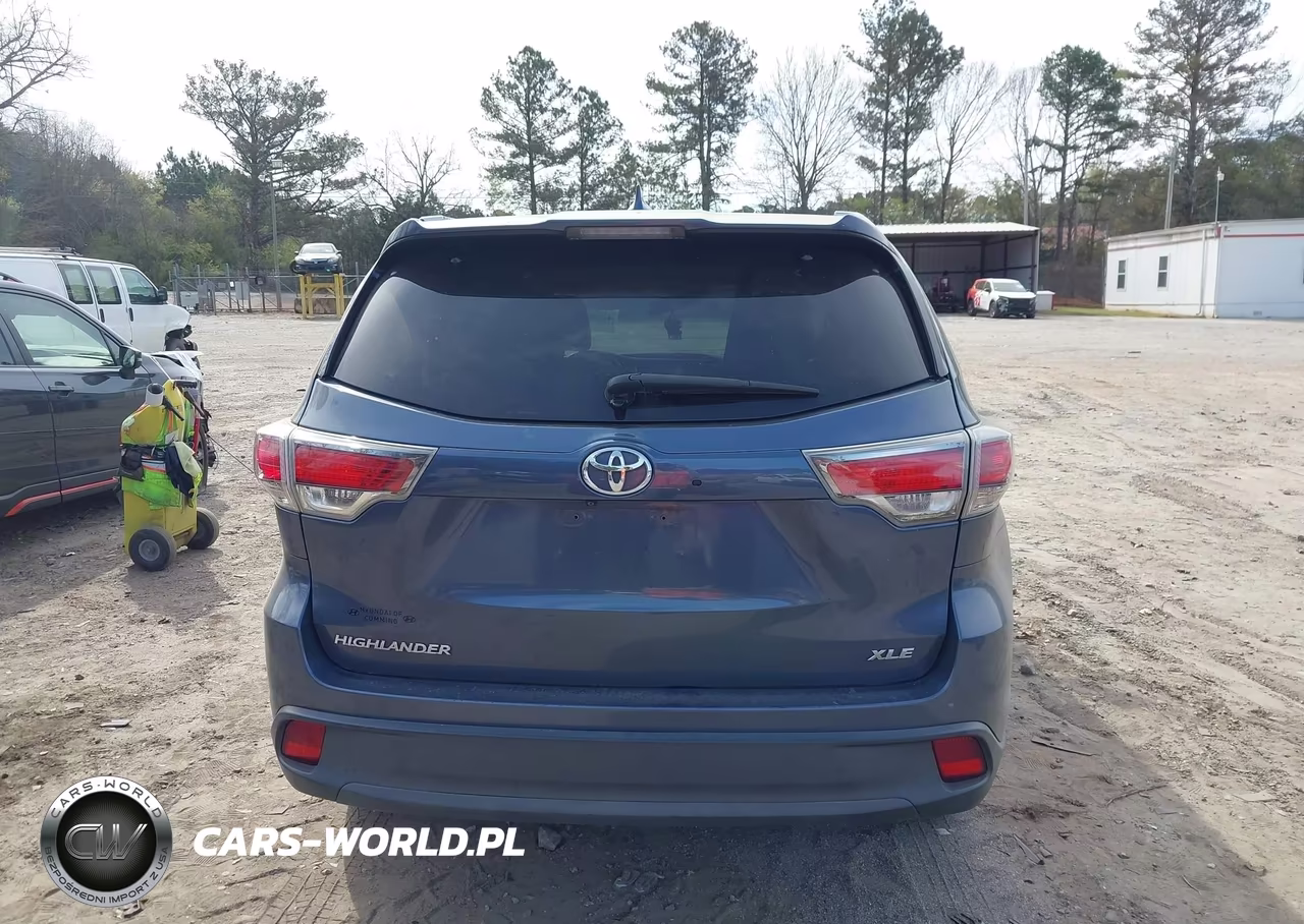 2015 Toyota Highlander Xle V6 VIN:5TDKKRFH3FS087970 - 17