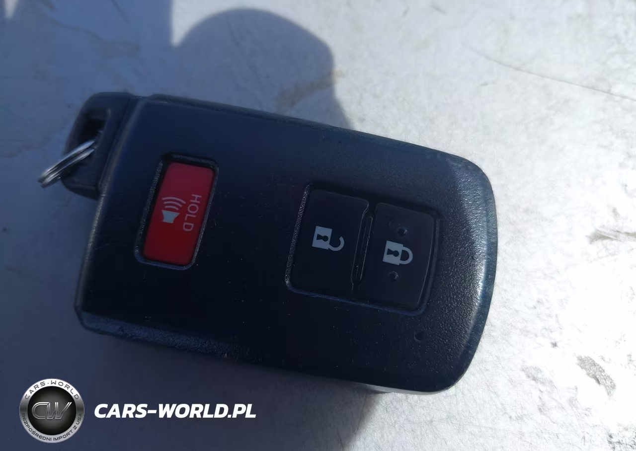 2018 Toyota Rav4 Xle VIN:2T3RFREV5JW845390 - 11