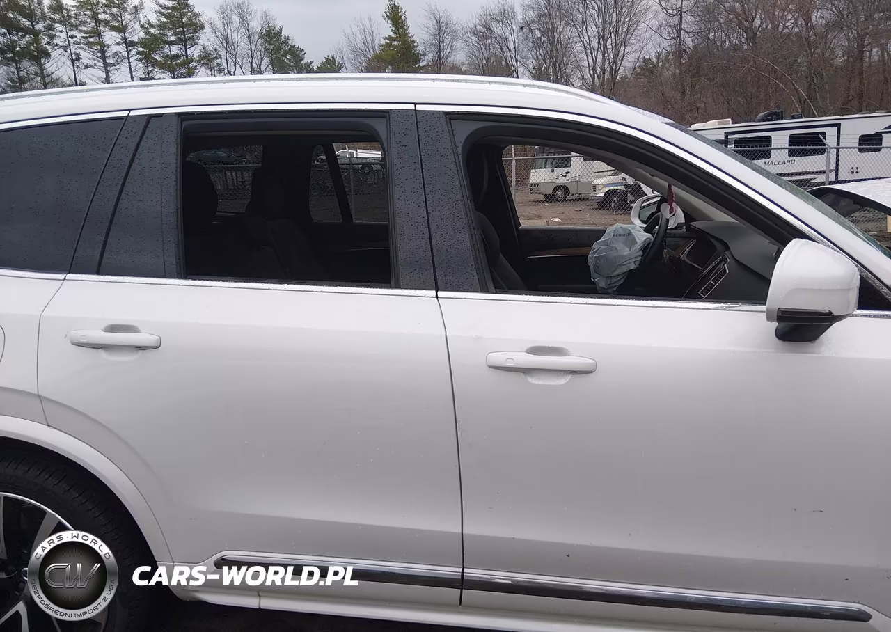 2024 Volvo Xc90 B6 Plus Bright Theme 7-Seater VIN:YV4062PE2R1196541 - 11