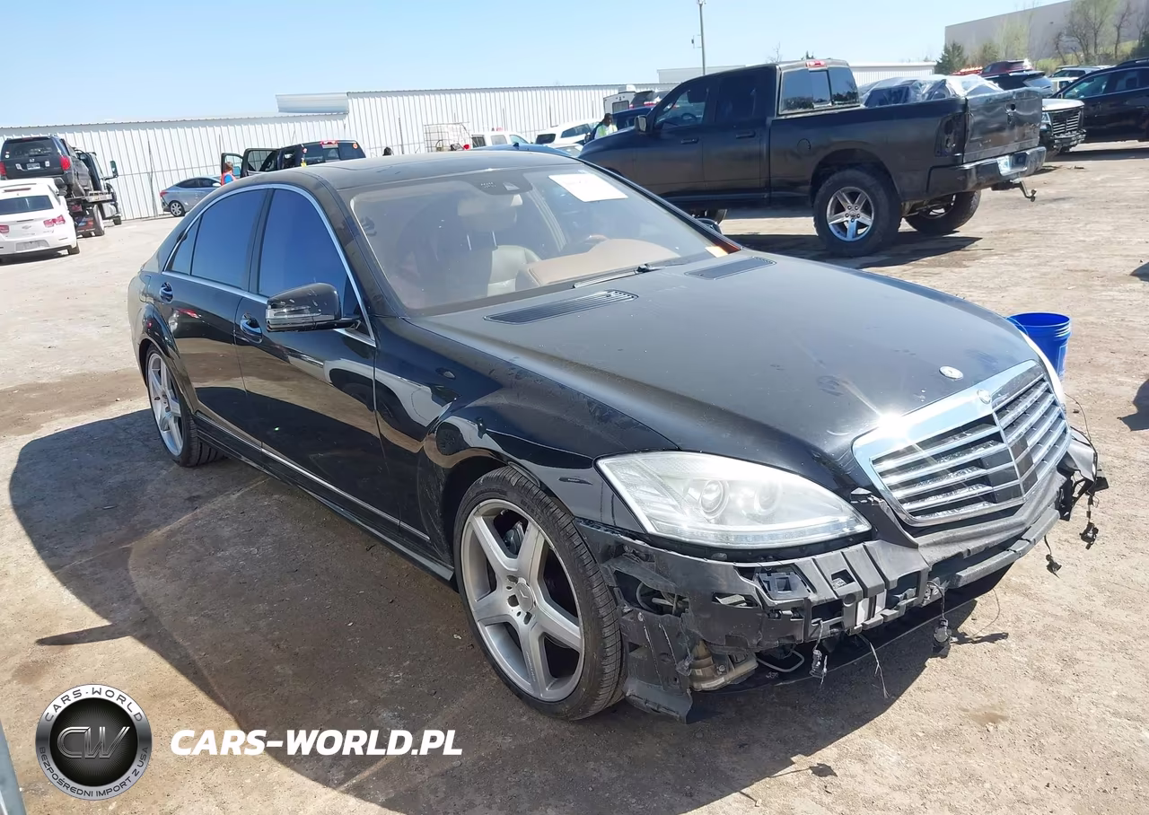 2011 Mercedes-Benz S 550