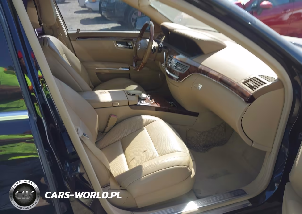 2011 Mercedes-Benz S 550 VIN:WDDNG7BB1BA397259 - 5