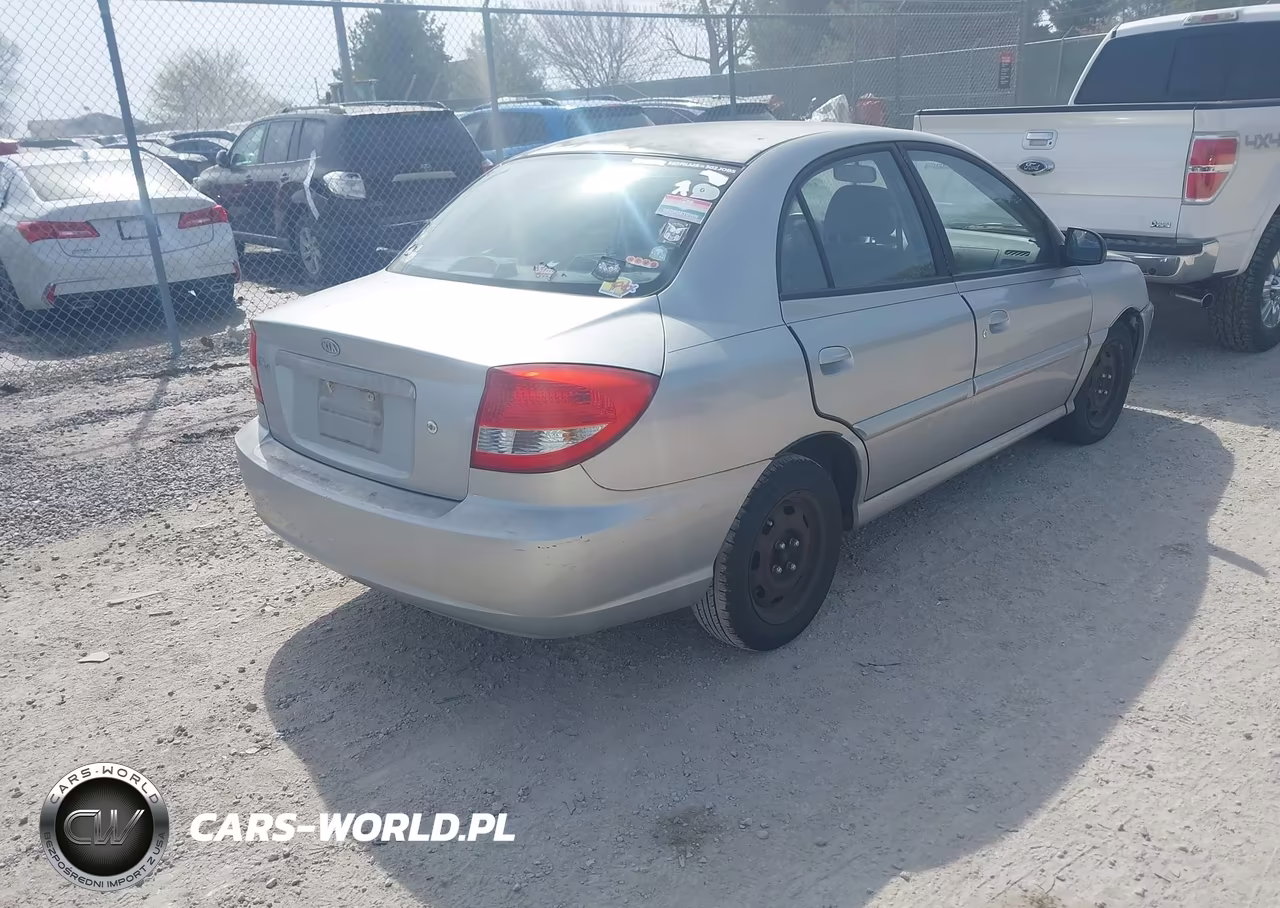 2005 Kia Rio VIN:KNADC125256400716 - 4