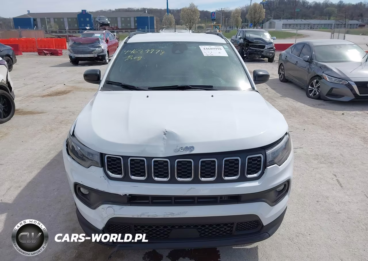2024 Jeep Compass Latitude 4X4 VIN:3C4NJDBN8RT105596 - 13