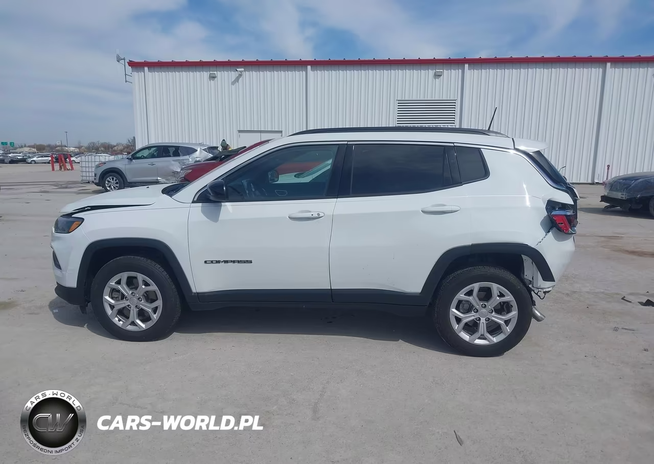 2024 Jeep Compass Latitude 4X4 VIN:3C4NJDBN8RT105596 - 15