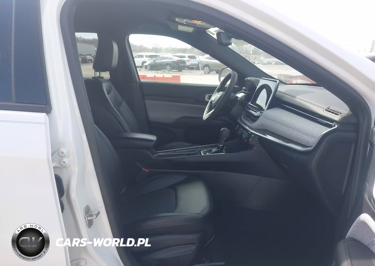 2024 Jeep Compass Latitude 4X4 VIN:3C4NJDBN8RT105596 - 5