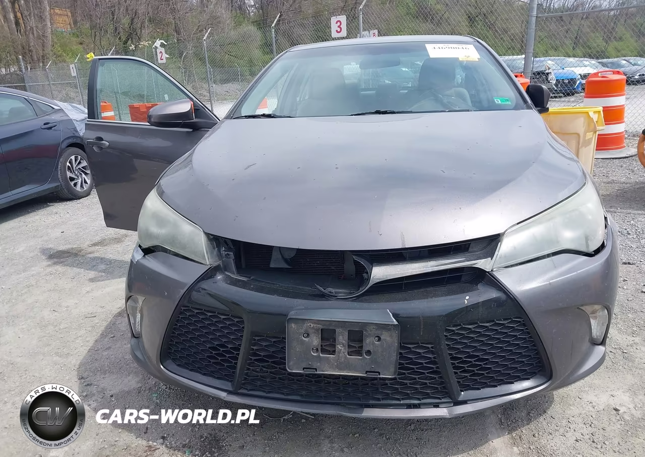 2015 Toyota Camry Se VIN:4T1BF1FK0FU028402 - 12