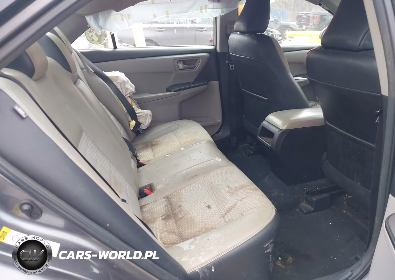 2015 Toyota Camry Se VIN:4T1BF1FK0FU028402 - 8