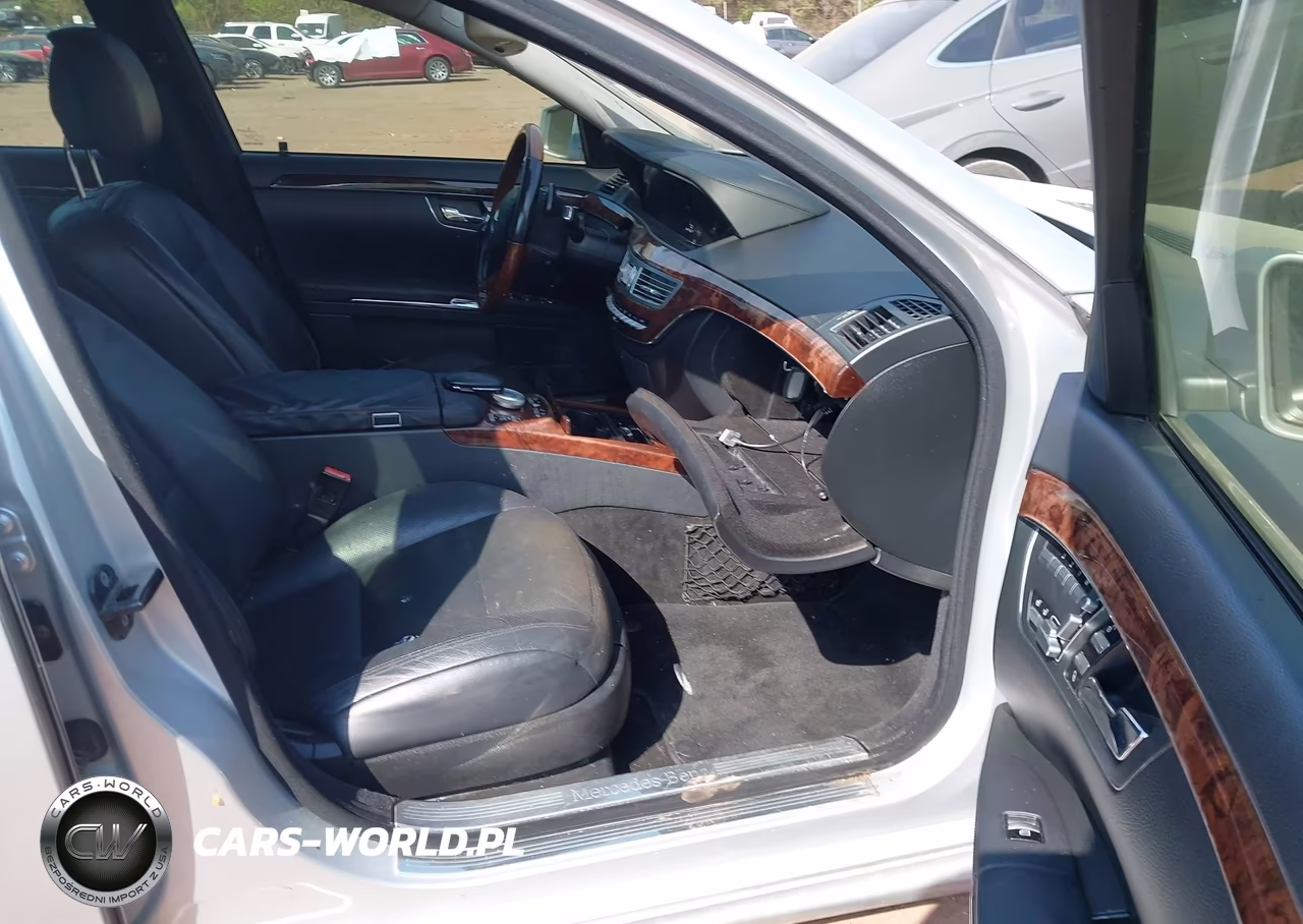 2011 Mercedes-Benz S 550 VIN:WDDNG7BB6BA410653 - 5