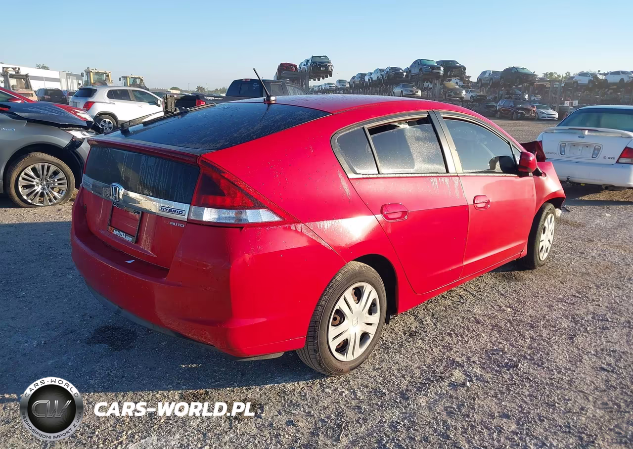 2012 Honda Insight VIN:JHMZE2H33CS000620 - 4