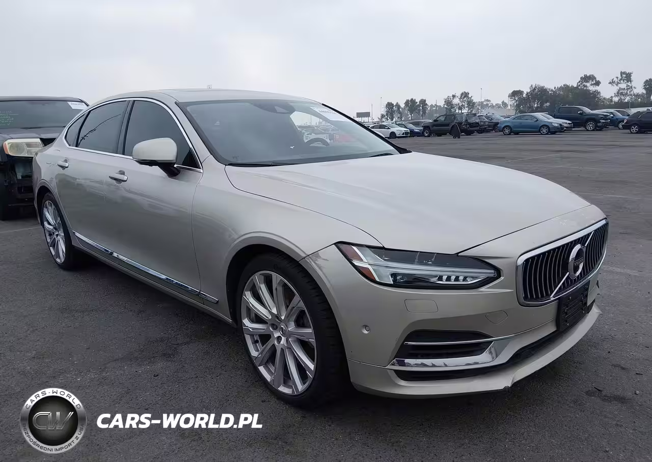 2018 Volvo S90 Hybrid T8 Inscription