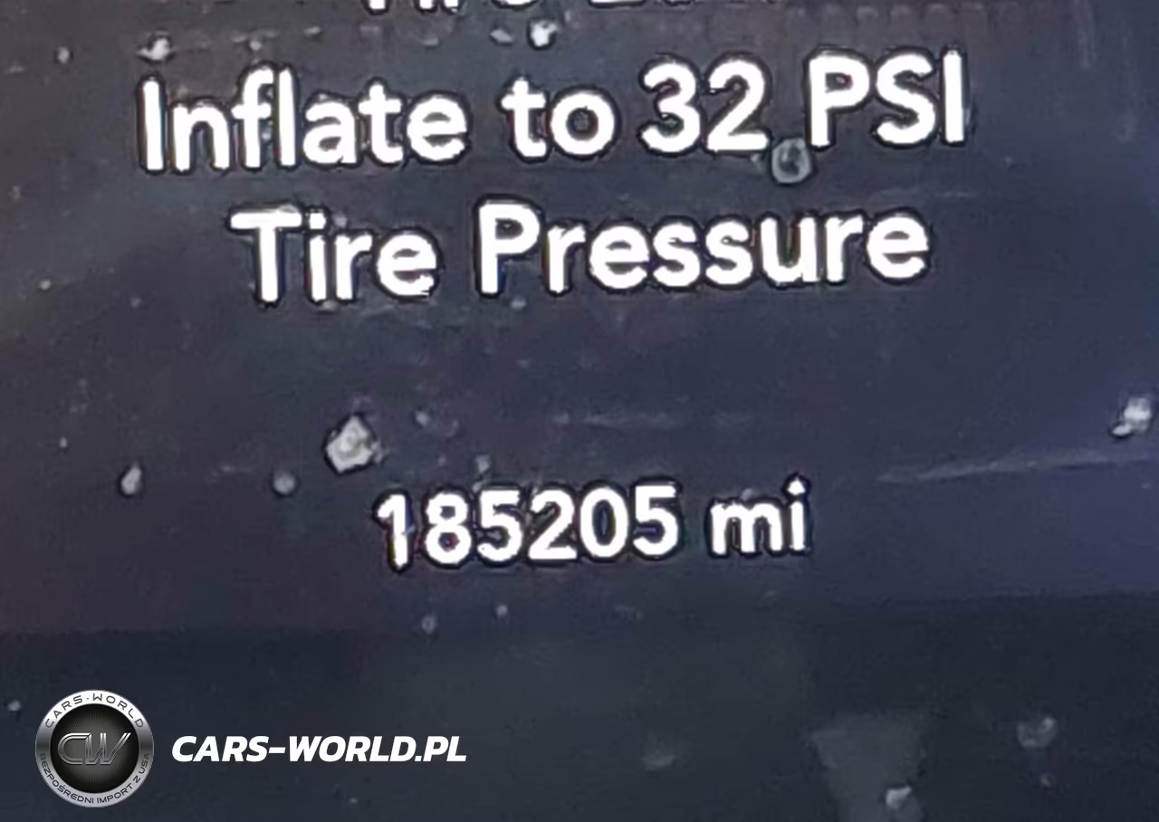 2016 Dodge Challenger Sxt VIN:2C3CDZAG8GH284876 - 15